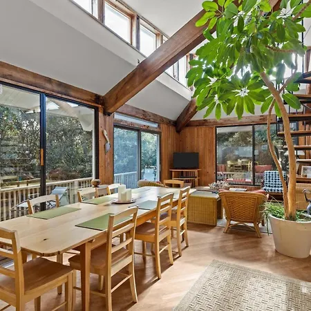Beach Grove Home